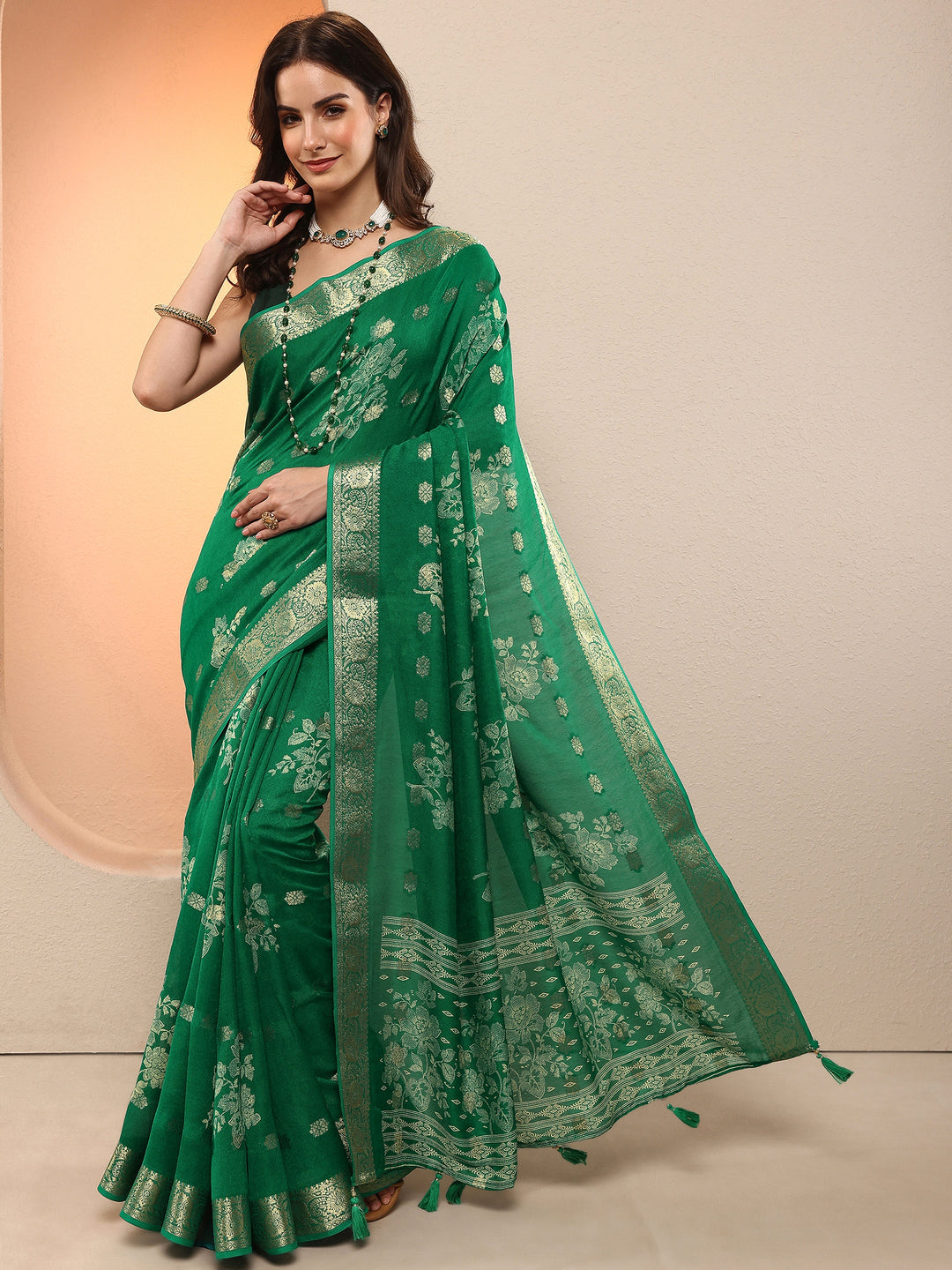 Green Woven Design Silk Blend Saree With Unstitched Blouse Piece