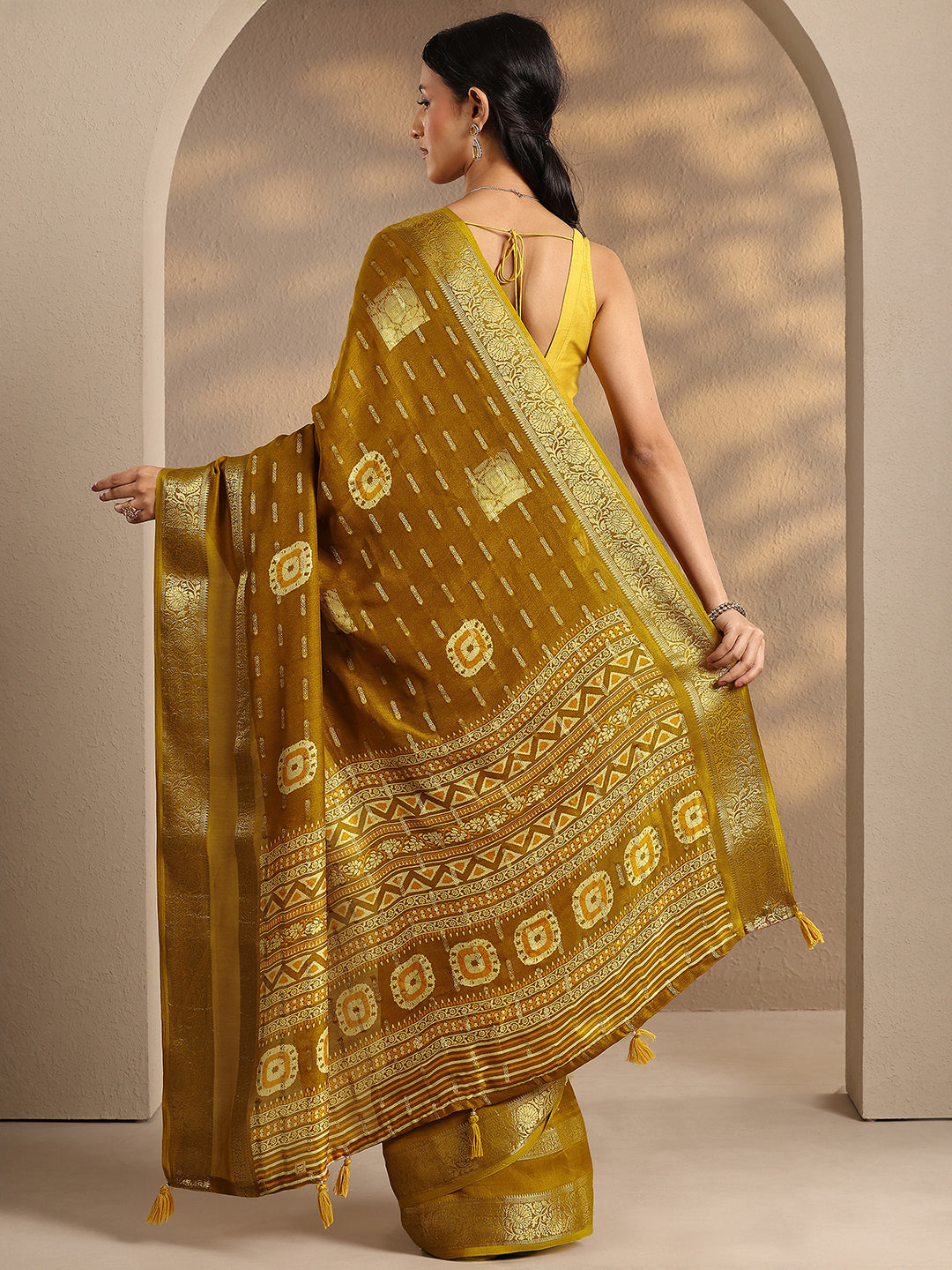 Mustard Woven Design Silk Blend Saree With Unstitched Blouse Piece