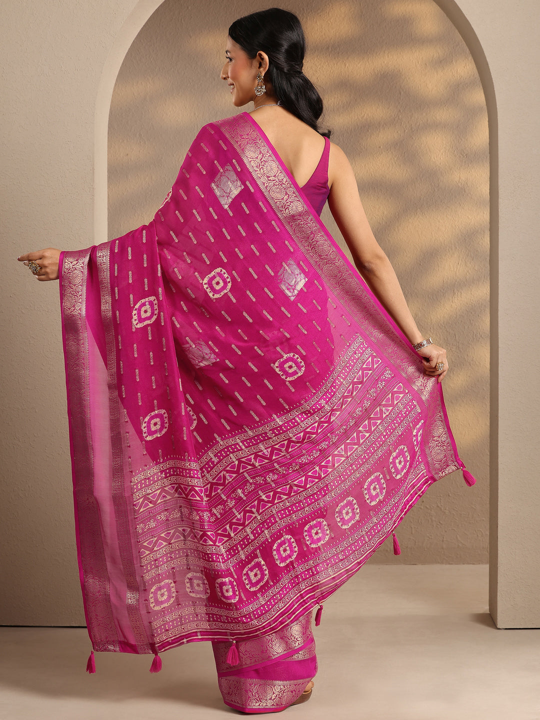Pink Woven Design Silk Blend Saree With Unstitched Blouse Piece