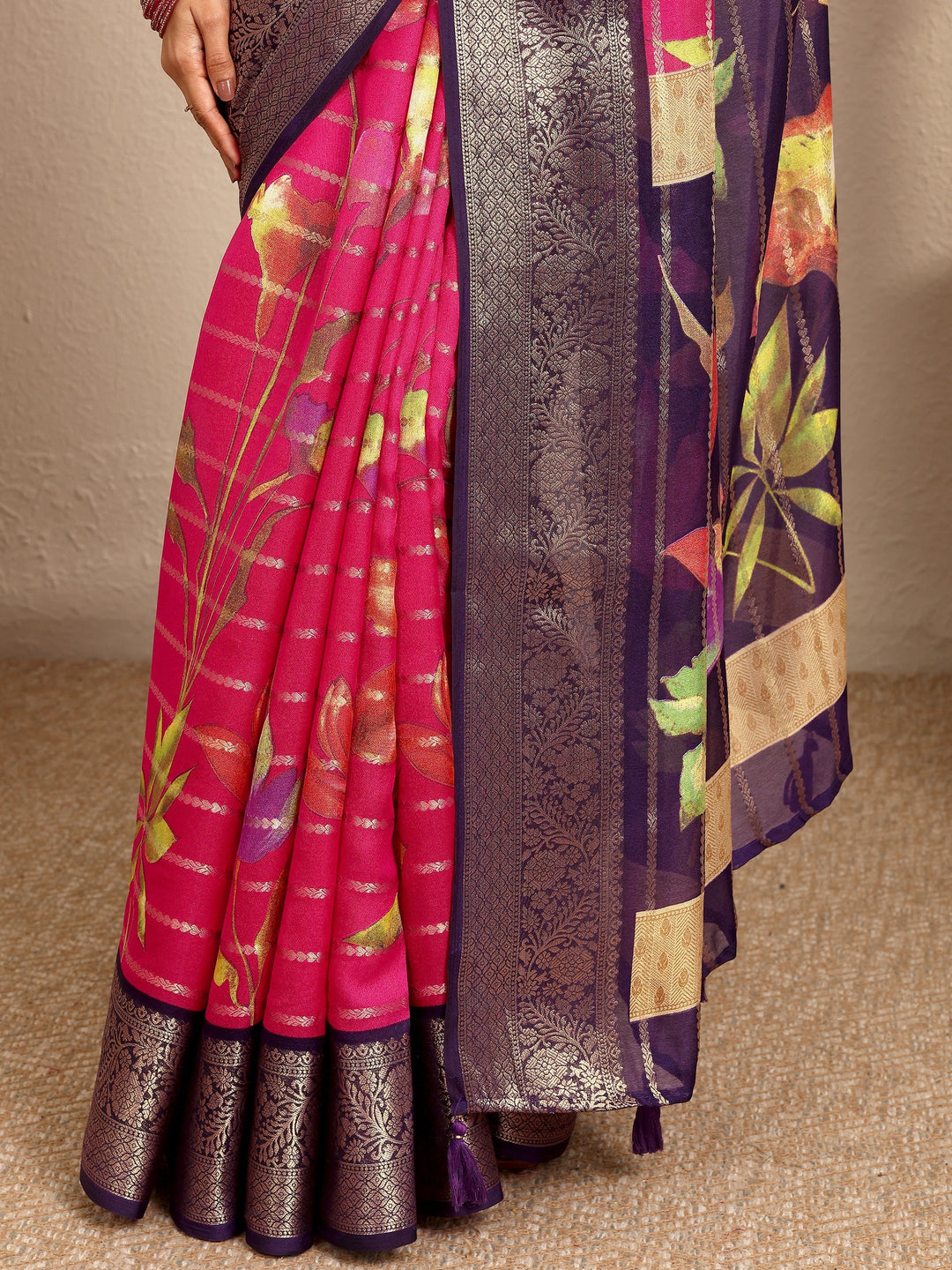 Pink Woven Design Silk Blend Saree With Unstitched Blouse Piece