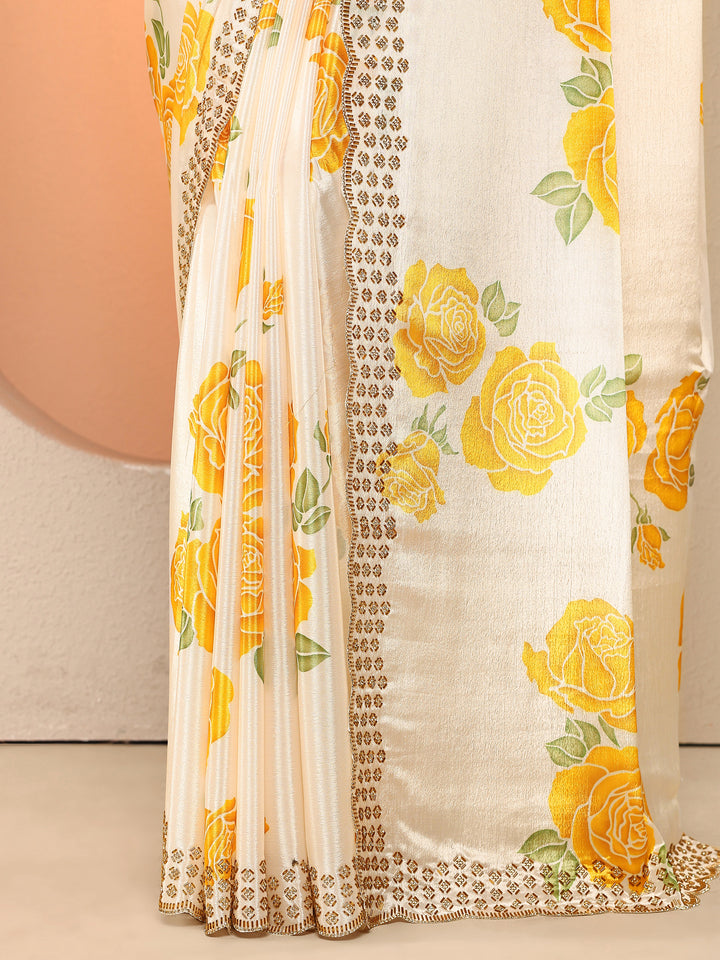 Off White Printed Silk Blend Saree With Unstitched Blouse Piece