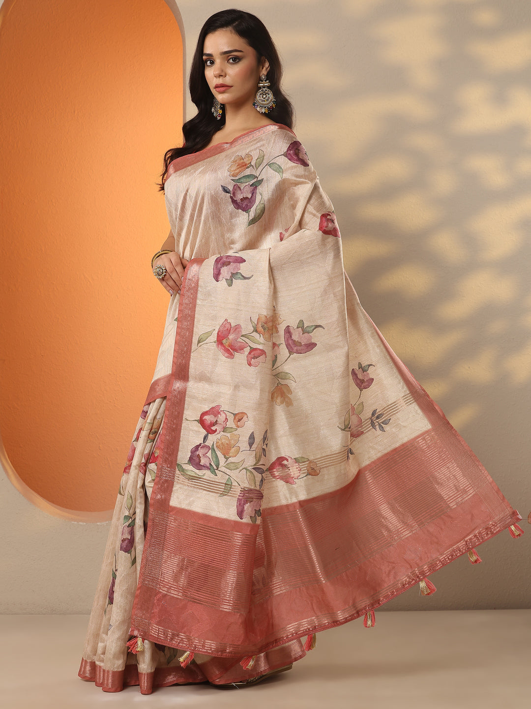 Beige Printed Silk Blend Saree With Unstitched Blouse Piece