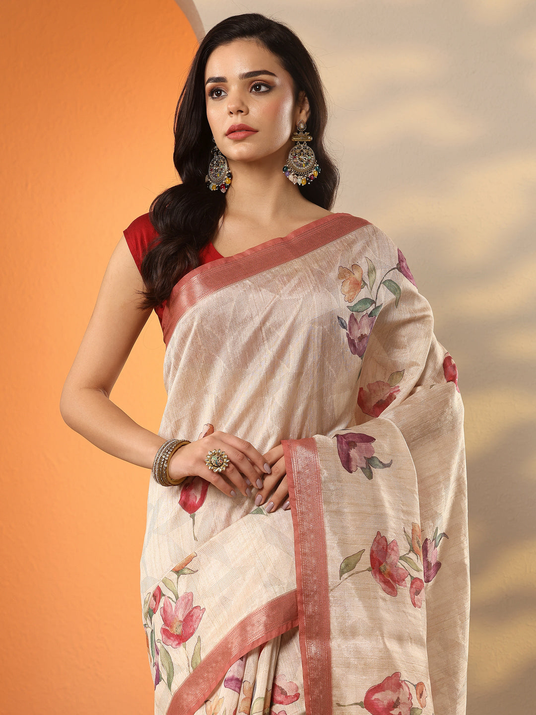 Beige Printed Silk Blend Saree With Unstitched Blouse Piece