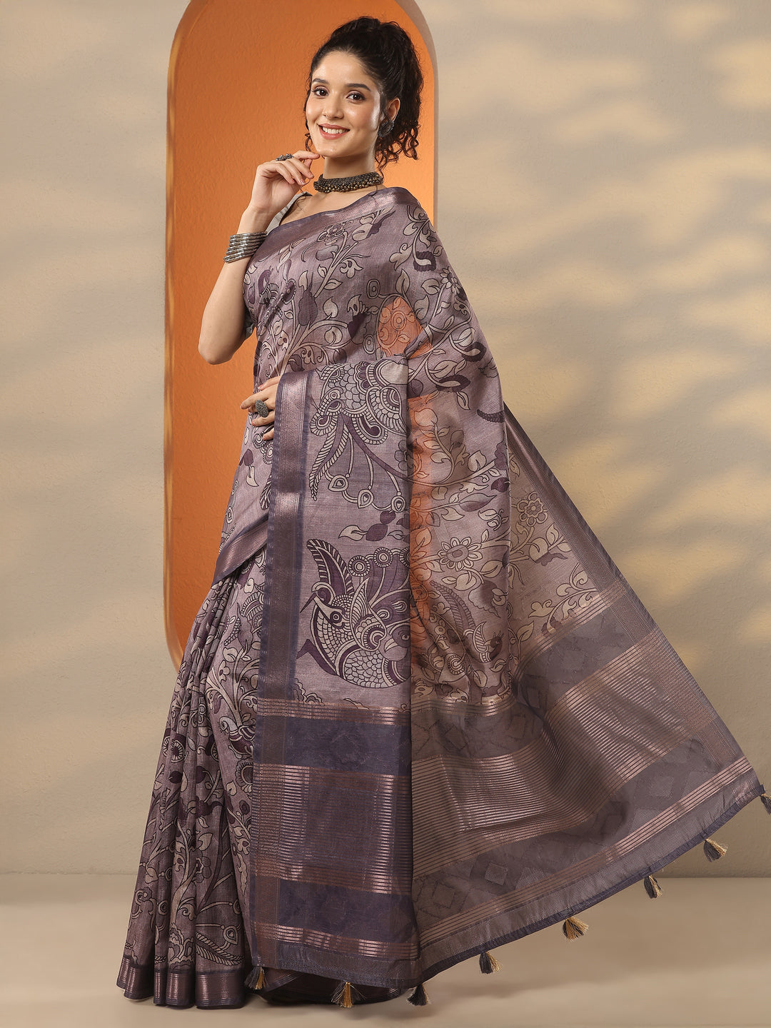 Taupe Printed Silk Blend Saree With Unstitched Blouse Piece