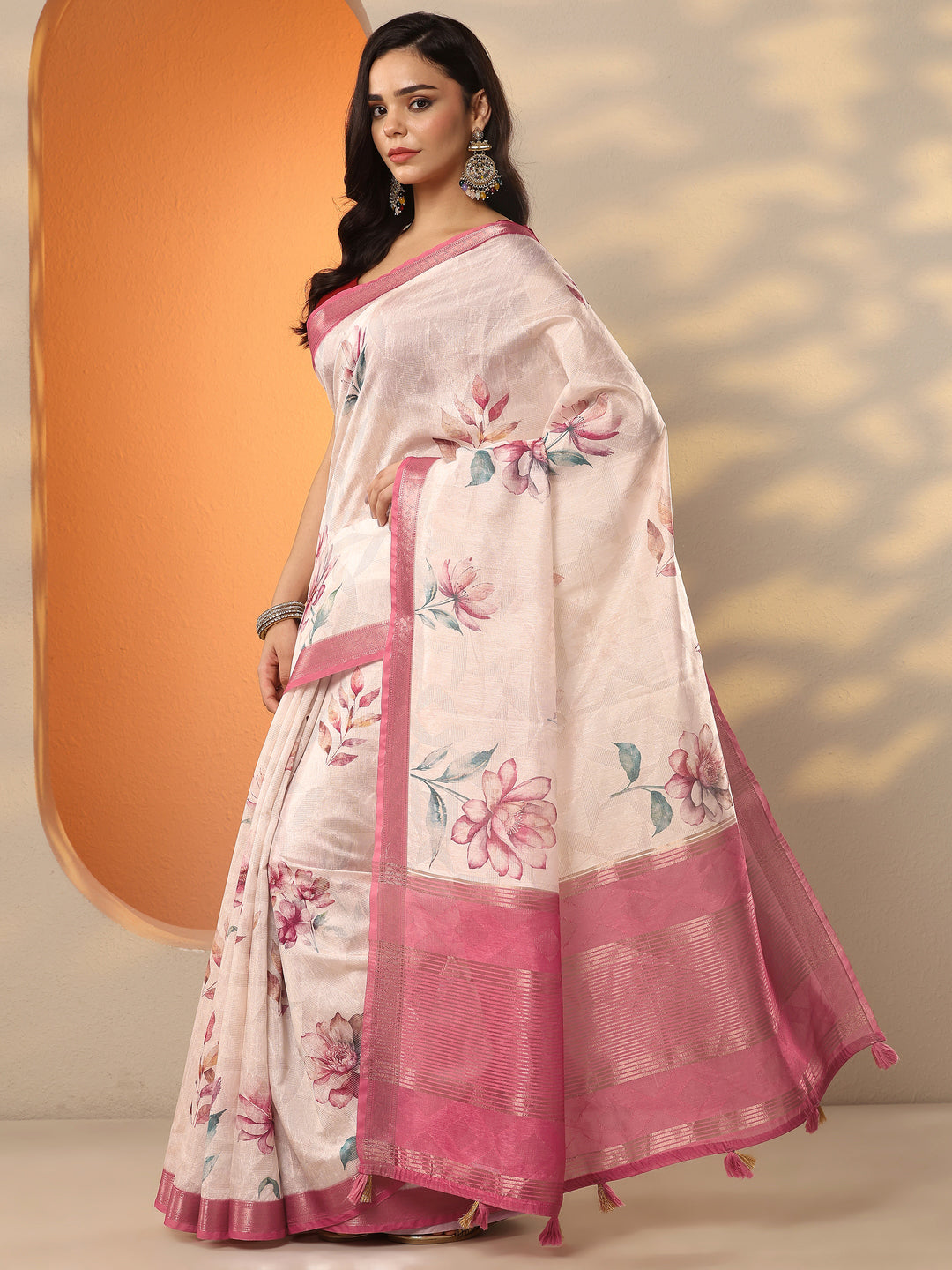 Off White Printed Silk Blend Saree With Unstitched Blouse Piece