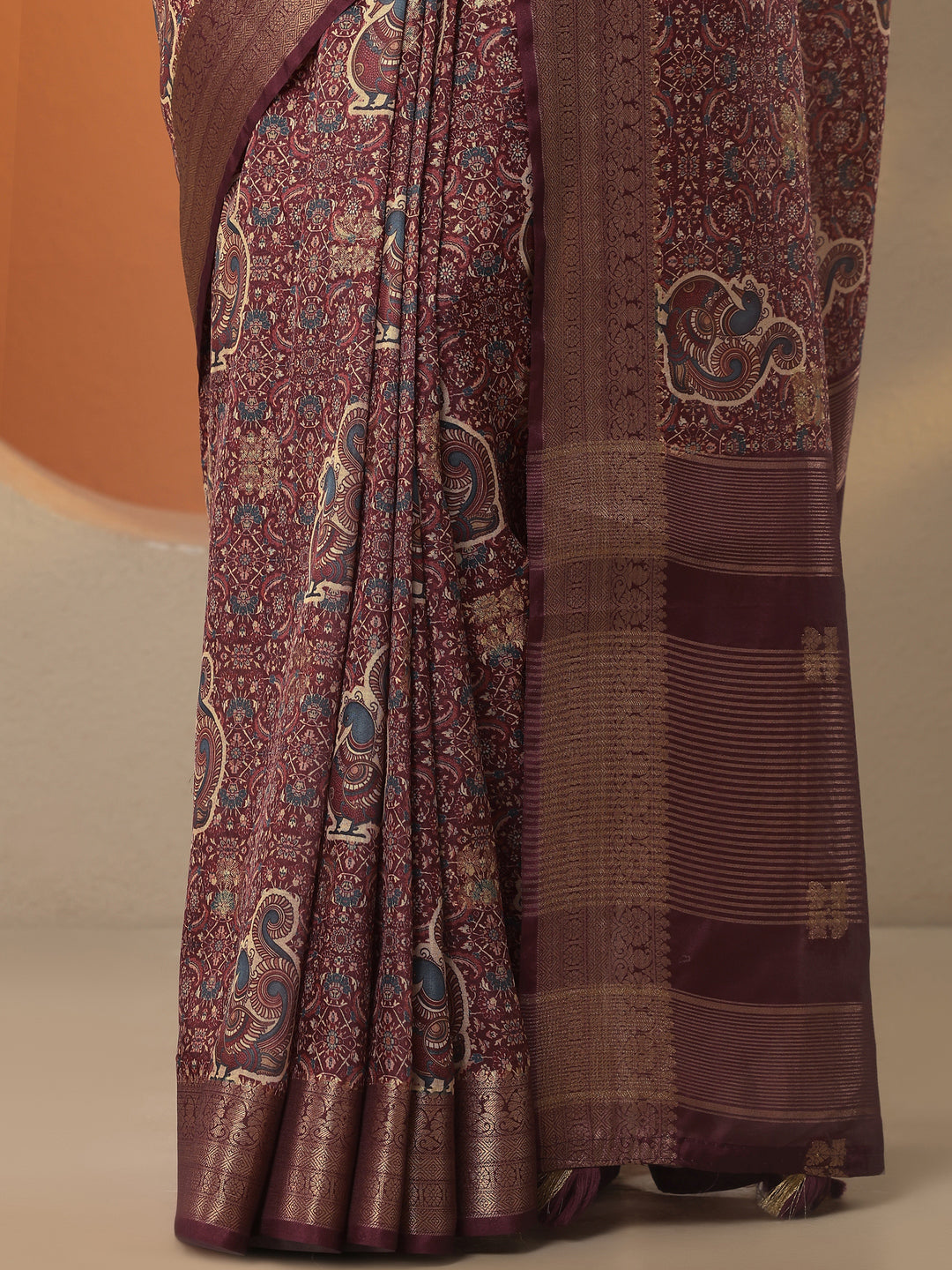 Burgundy Printed Silk Blend Saree With Unstitched Blouse Piece