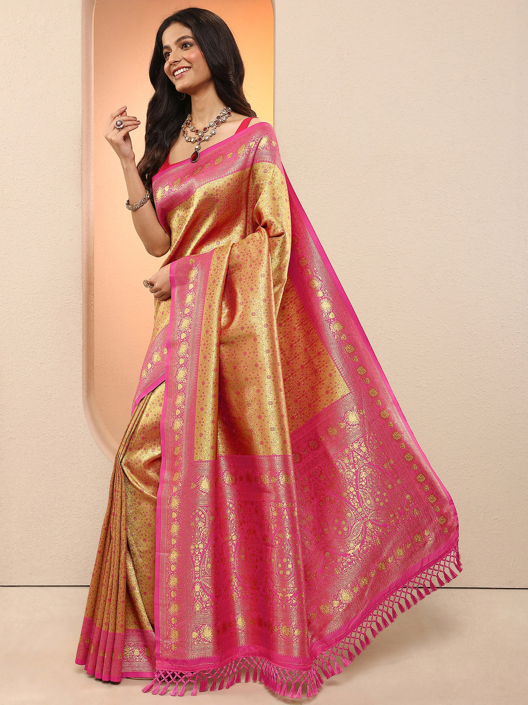 Mustard Woven Design Silk Blend Saree With Unstitched Blouse Piece