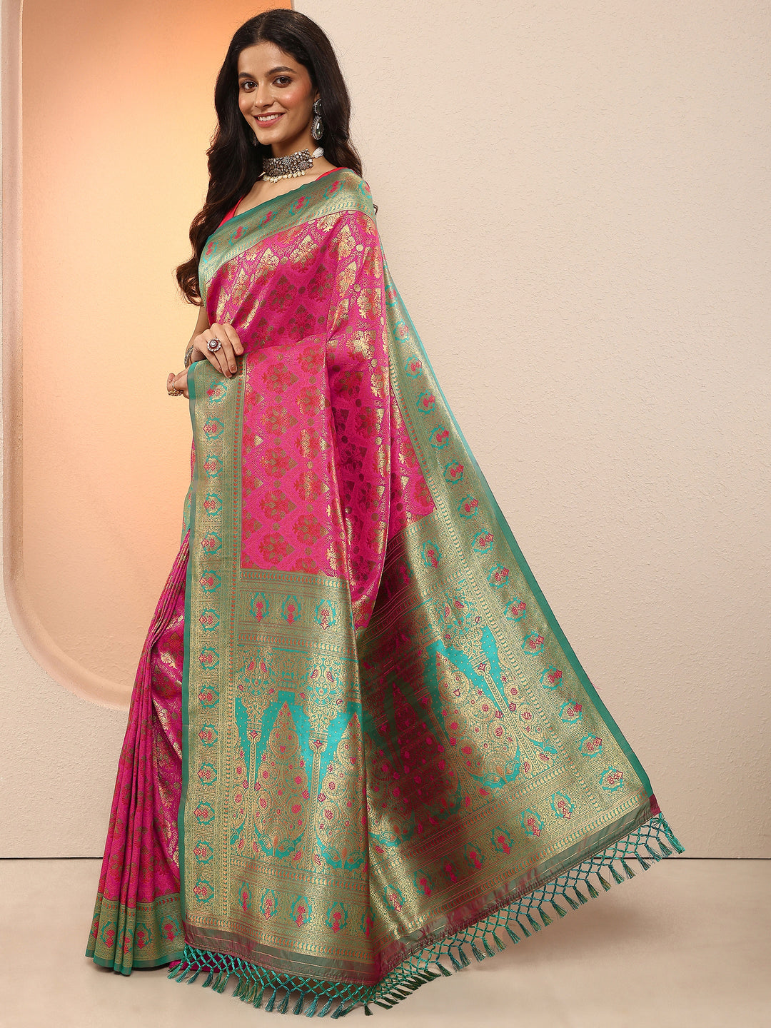 Pink Woven Design Silk Blend Saree With Unstitched Blouse Piece