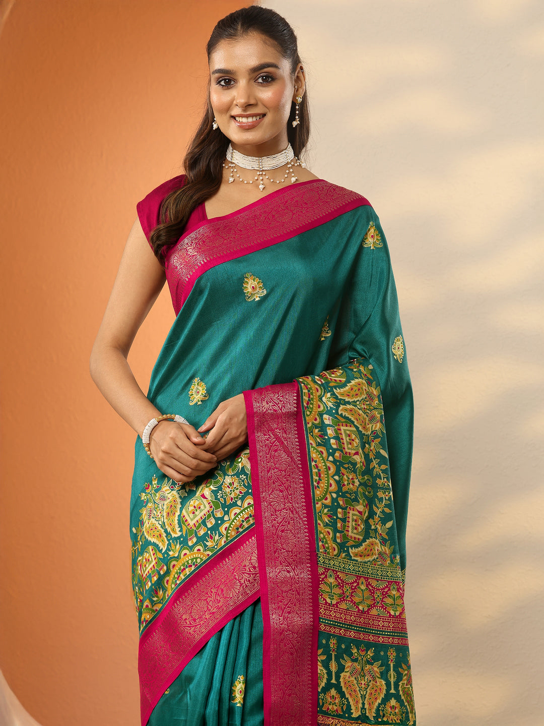 Teal Printed Silk Blend Saree With Unstitched Blouse Piece