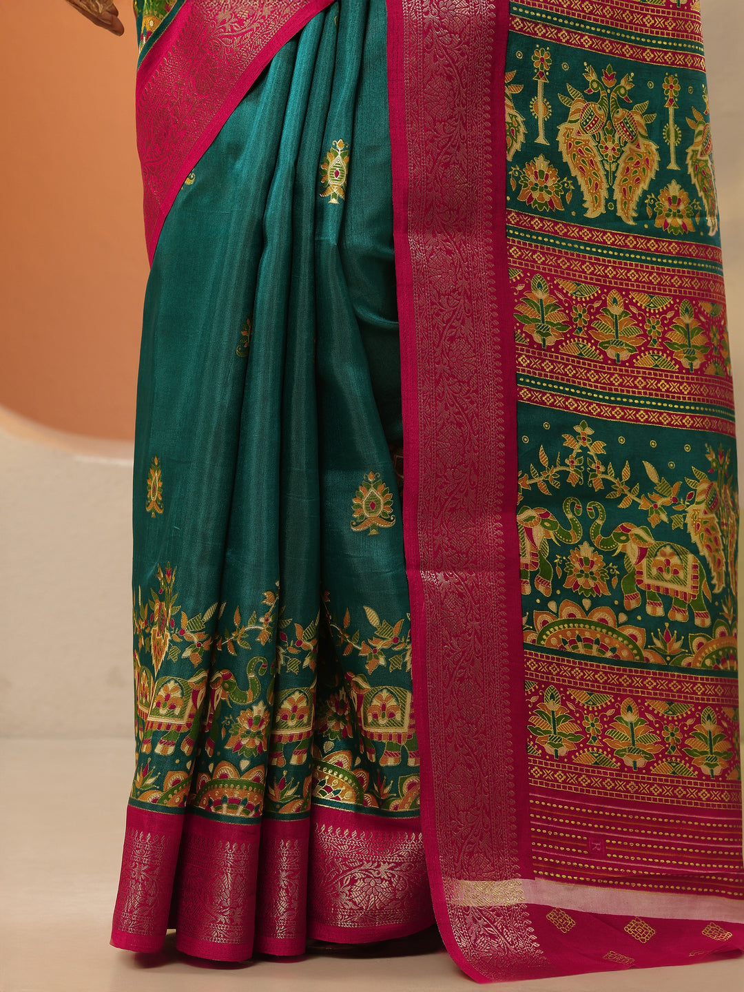 Teal Printed Silk Blend Saree With Unstitched Blouse Piece