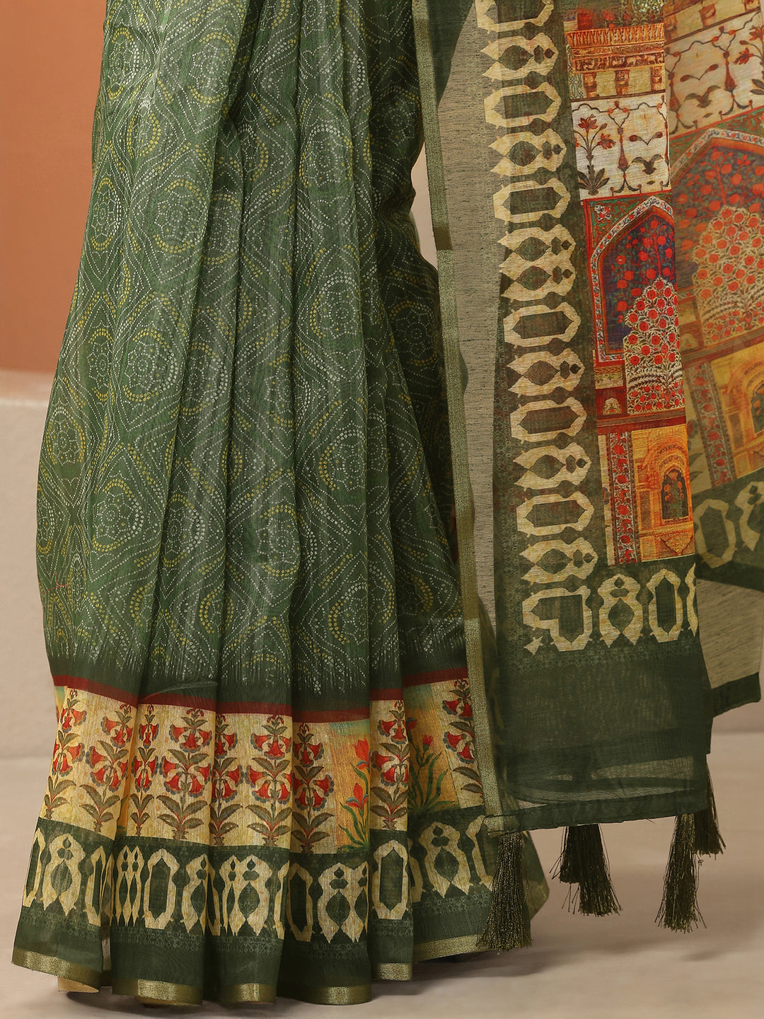 Green Printed Silk Blend Saree With Unstitched Blouse Piece