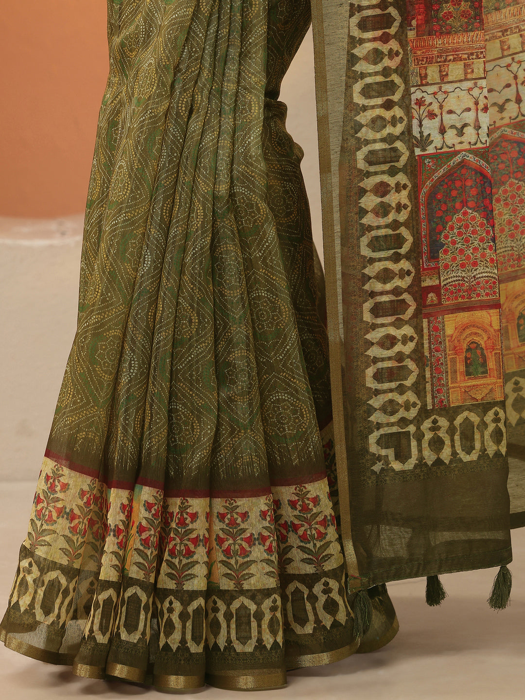 Green Printed Silk Blend Saree With Unstitched Blouse Piece