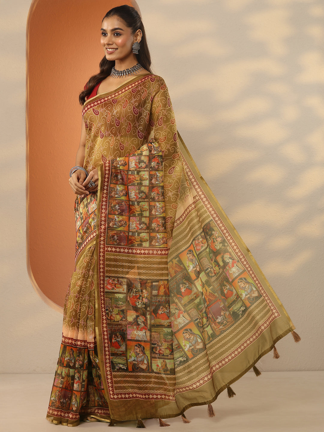 Green Bandhani Printed Silk Blend Saree With Unstitched Blouse Piece