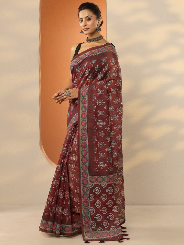 Brown Printed Silk Blend Saree With Unstitched Blouse Piece