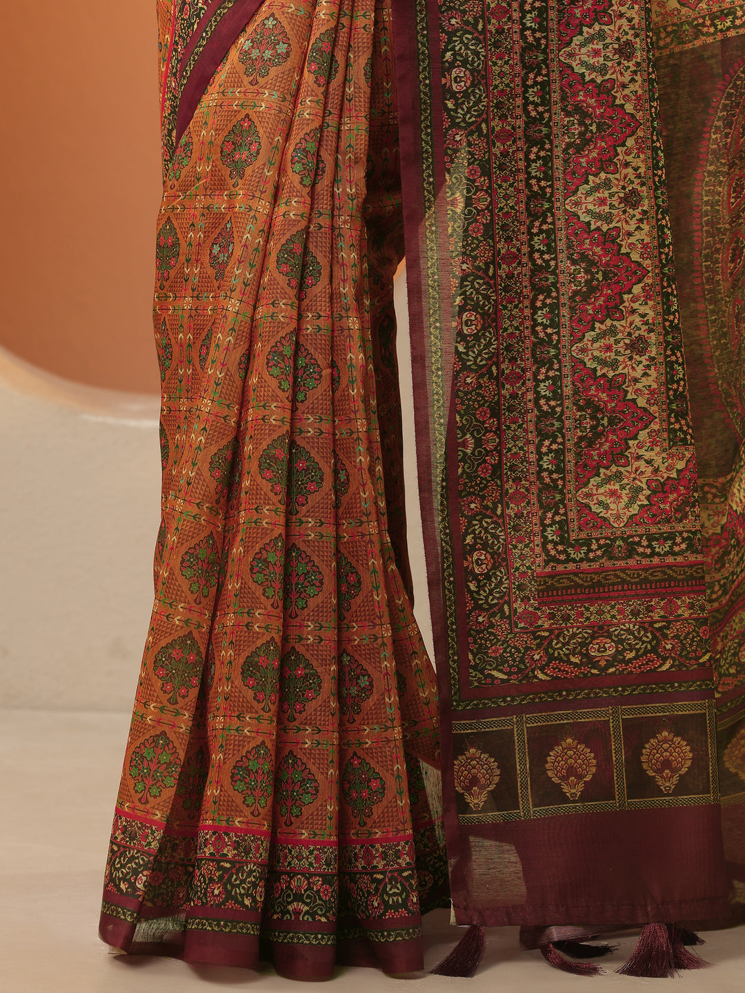 Multi Printed Silk Blend Saree With Unstitched Blouse Piece