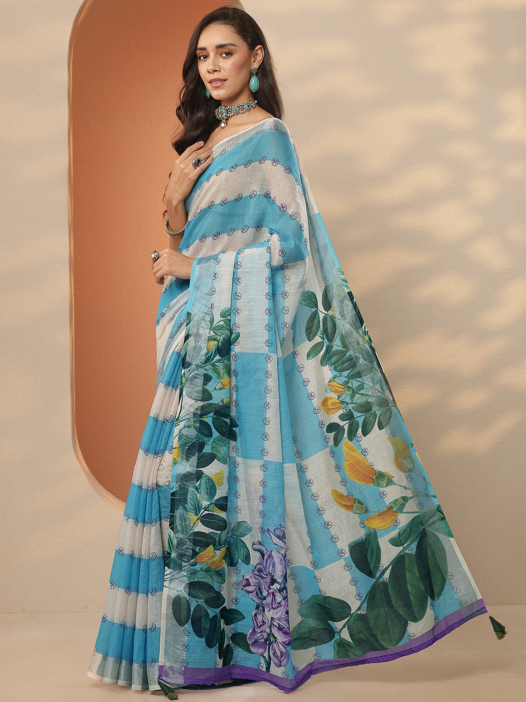 Multi Printed Linen Blend Saree With Unstitched Blouse Piece