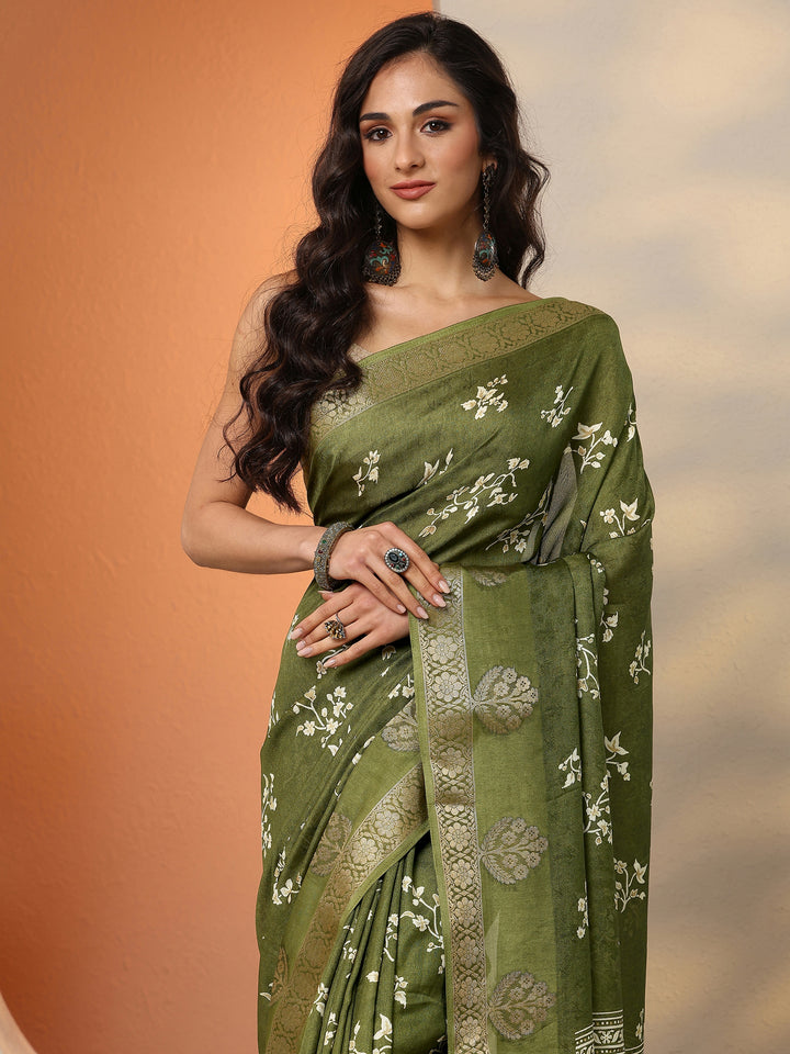 Green Printed Silk Blend Saree With Unstitched Blouse Piece