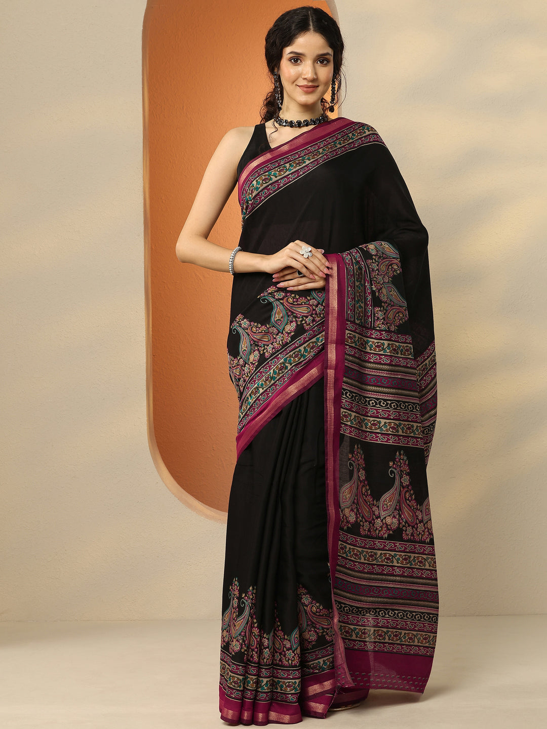 Black Paisley Printed Silk Blend Saree With Unstitched Blouse Piece