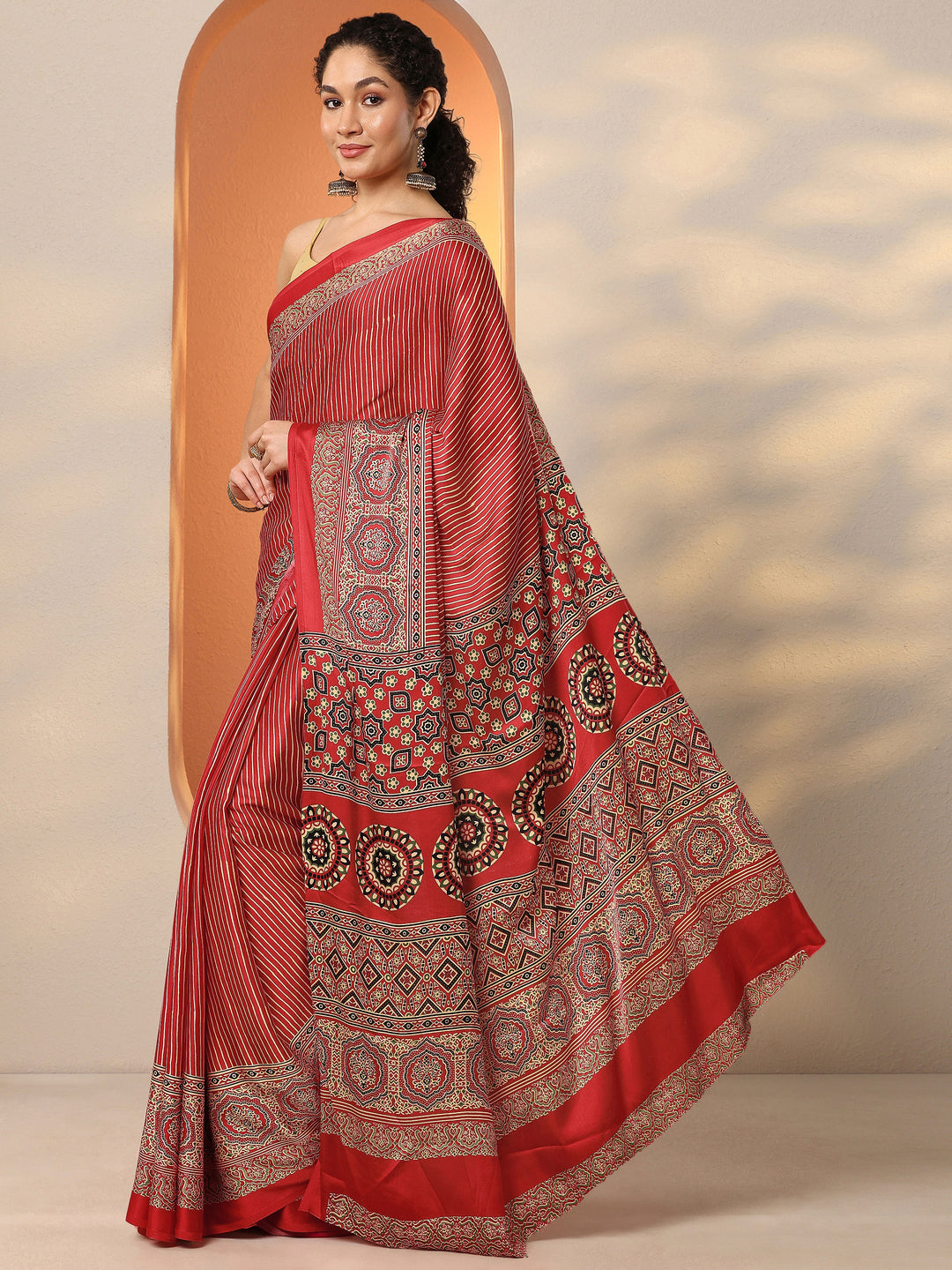 Red Printed Satin Saree With Unstitched Blouse Piece