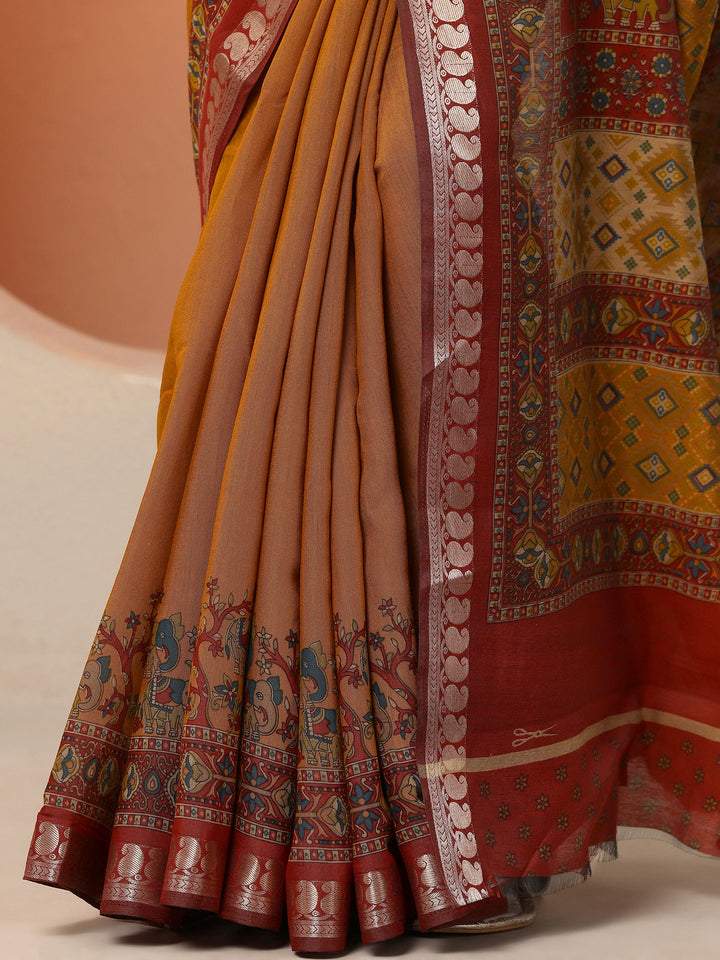 Mustard Printed Silk Blend Saree With Unstitched Blouse Piece