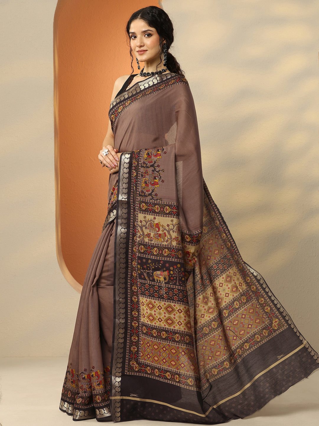 Taupe Printed Silk Blend Saree With Unstitched Blouse Piece