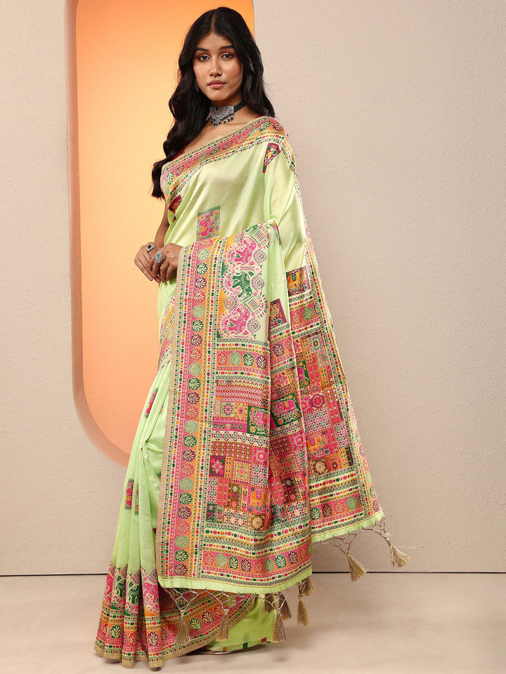 Green Woven Design Silk Blend Saree With Unstitched Blouse Piece
