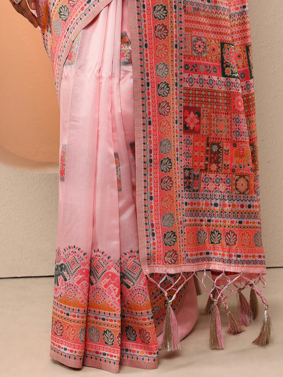 Pink Woven Design Silk Blend Saree With Unstitched Blouse Piece