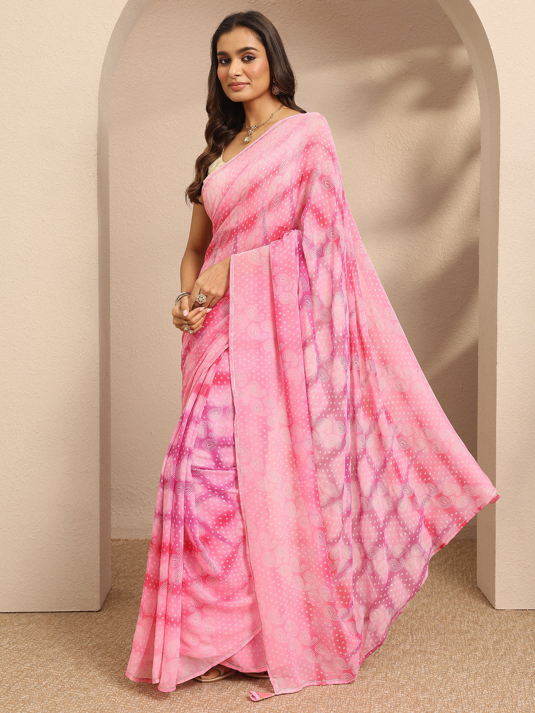 Pink Bandhani Printed Georgette Saree With Unstitched Blouse Piece