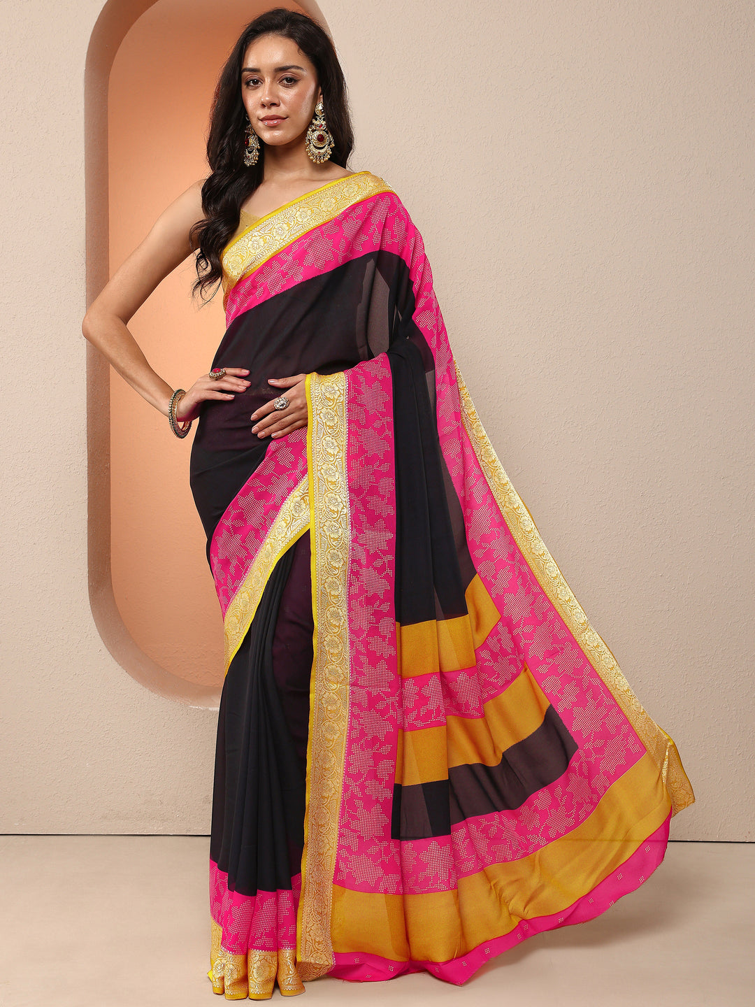 Black Solid Georgette Saree With Unstitched Blouse Piece