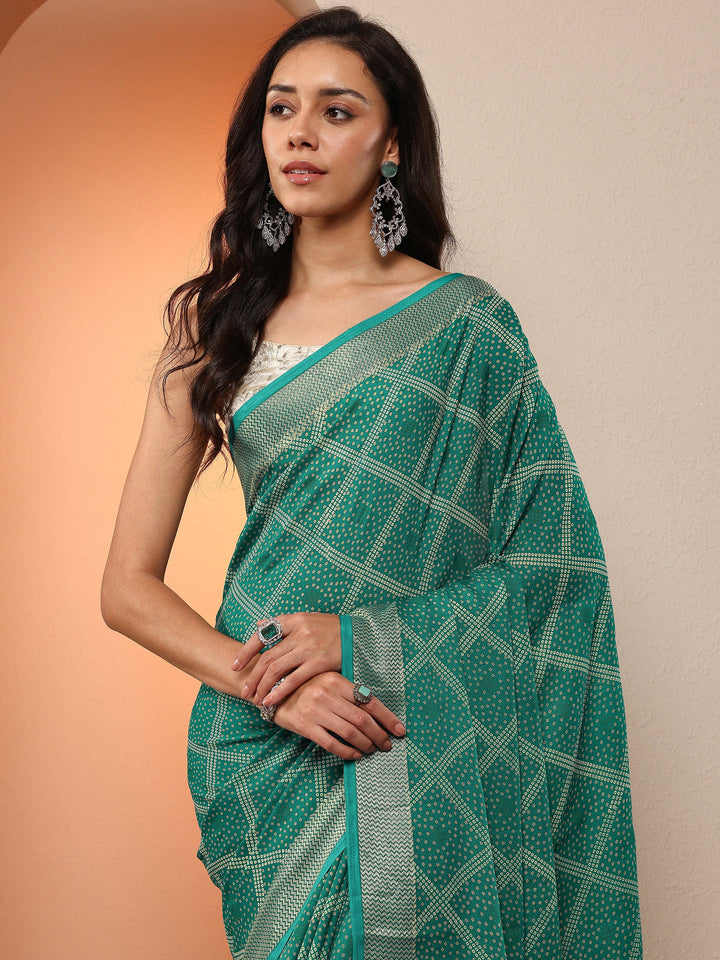 Green Bandhani Printed Georgette Saree With Unstitched Blouse Piece