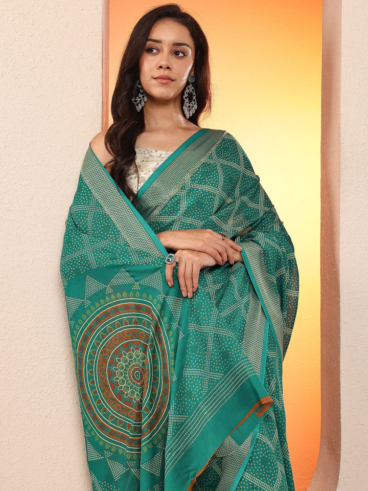 Green Bandhani Printed Georgette Saree With Unstitched Blouse Piece