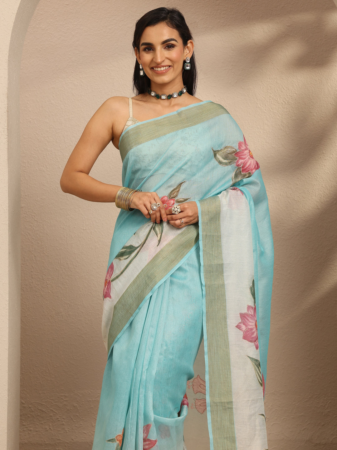 Blue Embellished Silk Blend Saree With Unstitched Blouse Piece