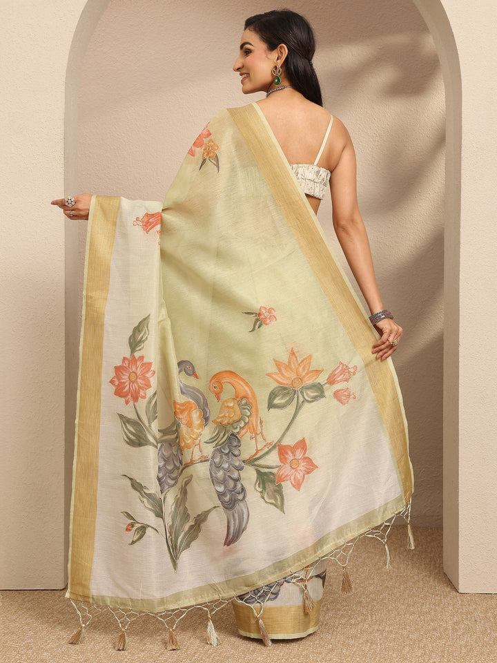 Green Embellished Silk Blend Saree With Unstitched Blouse Piece