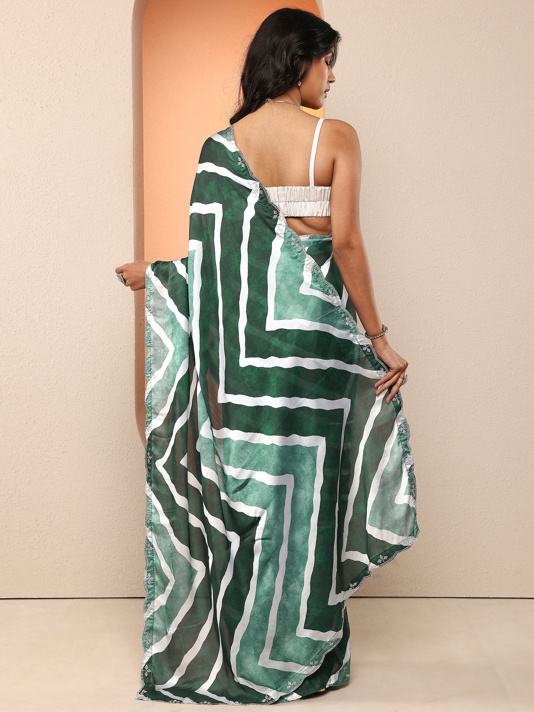 Green Leheriya Printed Satin Saree With Unstitched Blouse Piece
