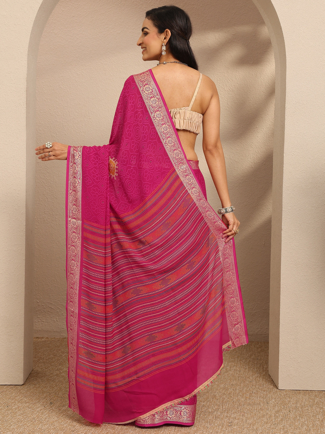 Pink Bandhani Printed Georgette Saree With Unstitched Blouse Piece