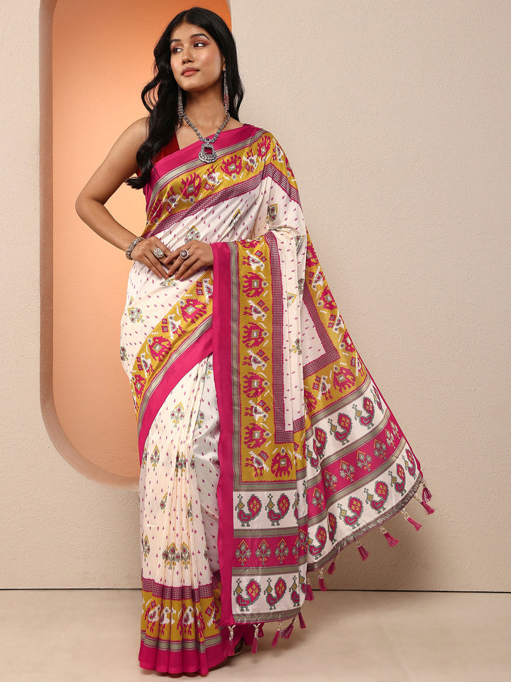Off White Printed Silk Blend Saree With Unstitched Blouse Piece