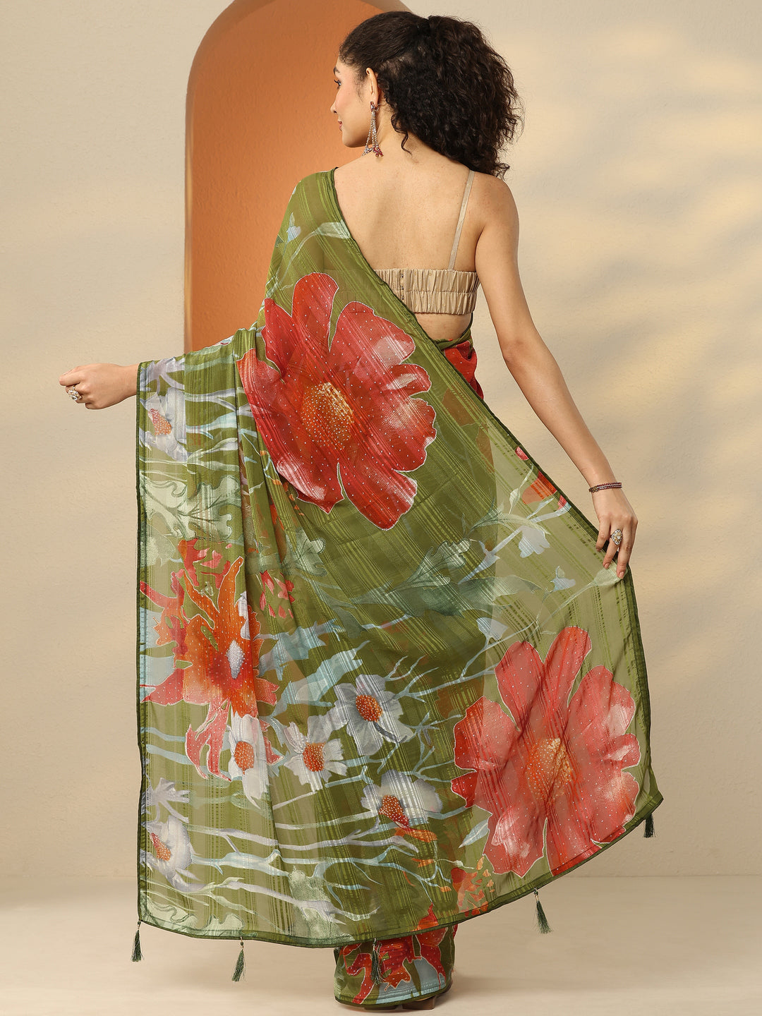 Green Printed Georgette Saree With Unstitched Blouse Piece