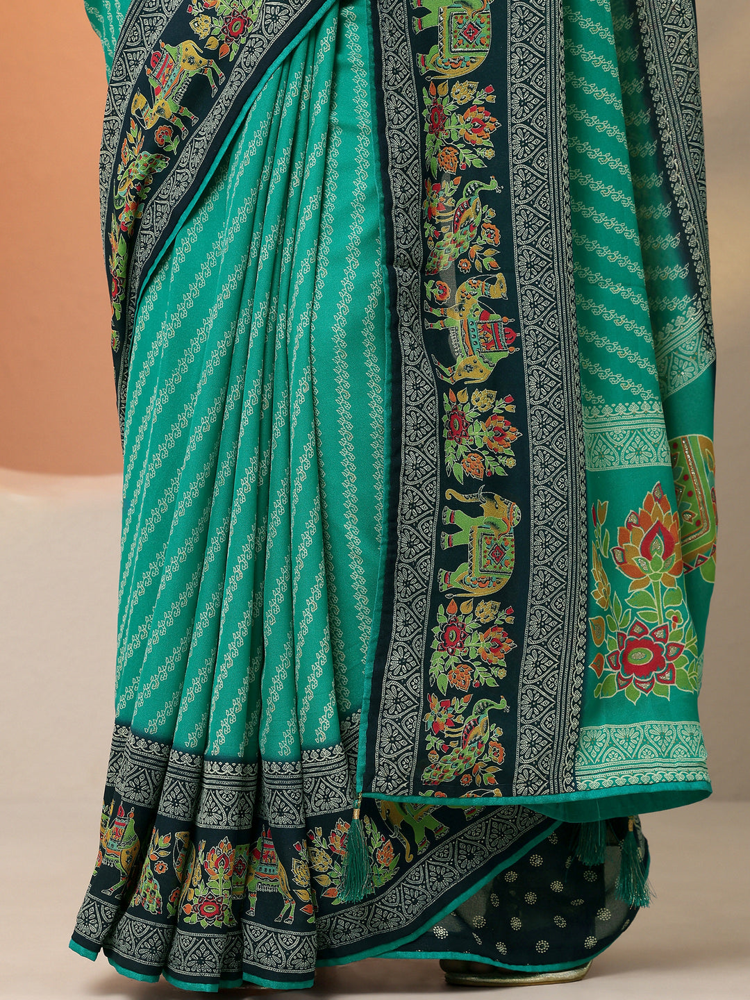 Green Printed Georgette Saree With Unstitched Blouse Piece