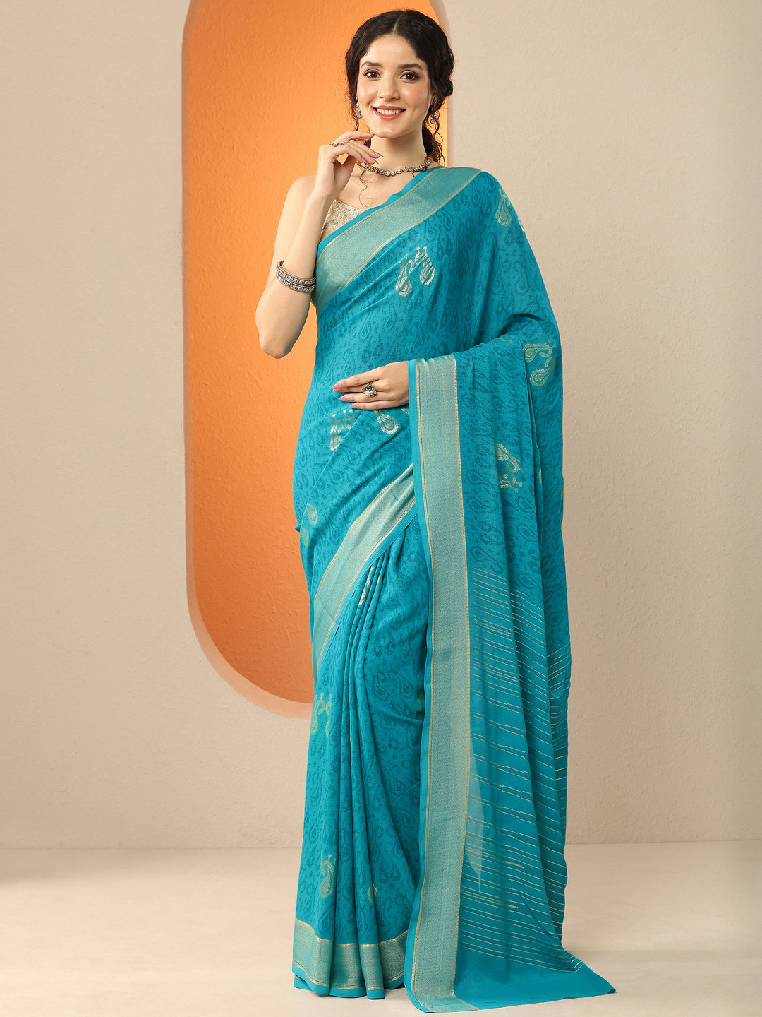 Blue Paisley Printed Georgette Saree With Unstitched Blouse Piece