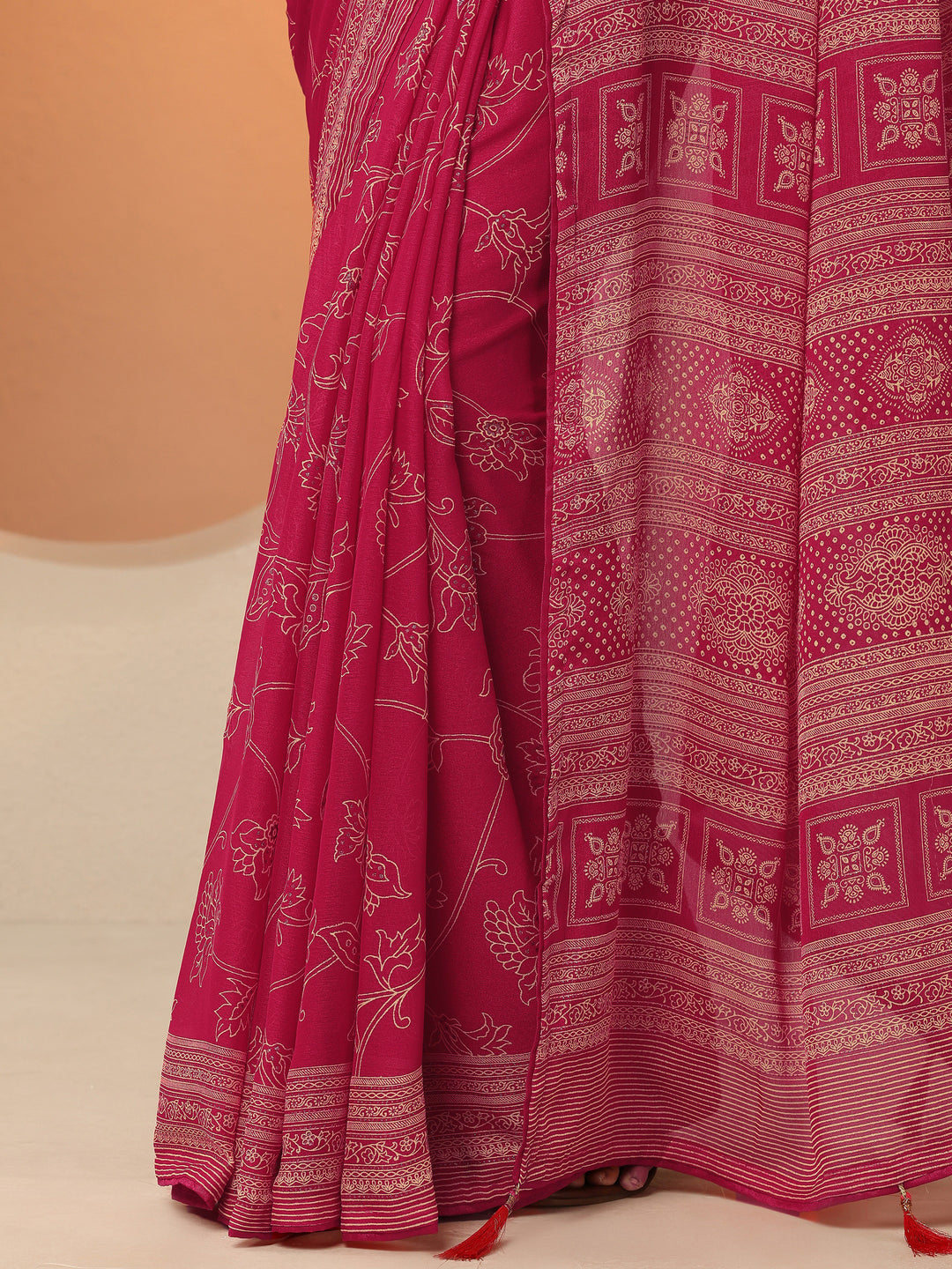 Pink Printed Georgette Saree With Unstitched Blouse Piece
