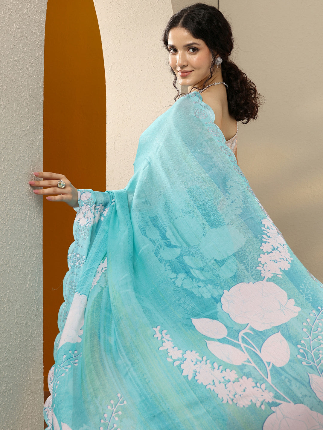Blue Printed Georgette Saree With Unstitched Blouse Piece