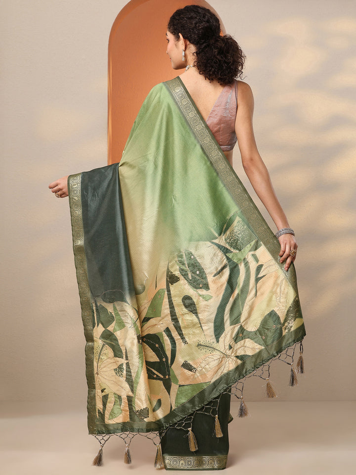 Green Embellished Silk Blend Saree With Unstitched Blouse Piece