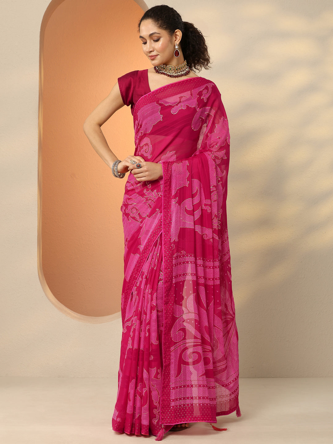 Pink Bandhani Printed Georgette Saree With Unstitched Blouse Piece