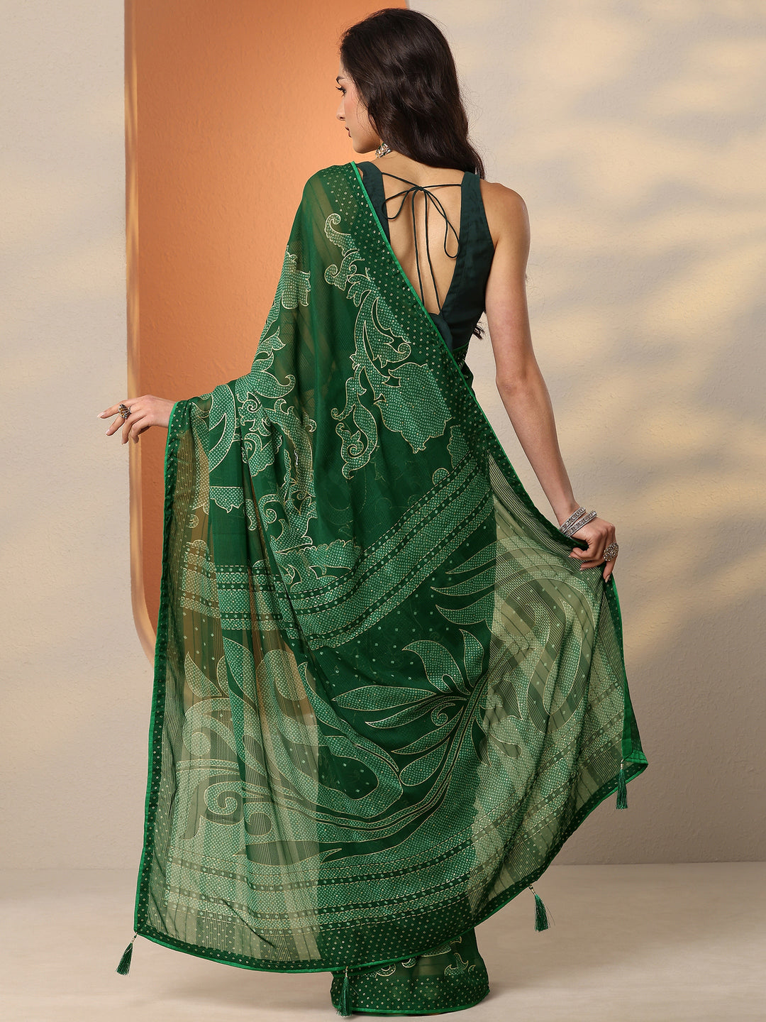 Green Bandhani Printed Georgette Saree With Unstitched Blouse Piece