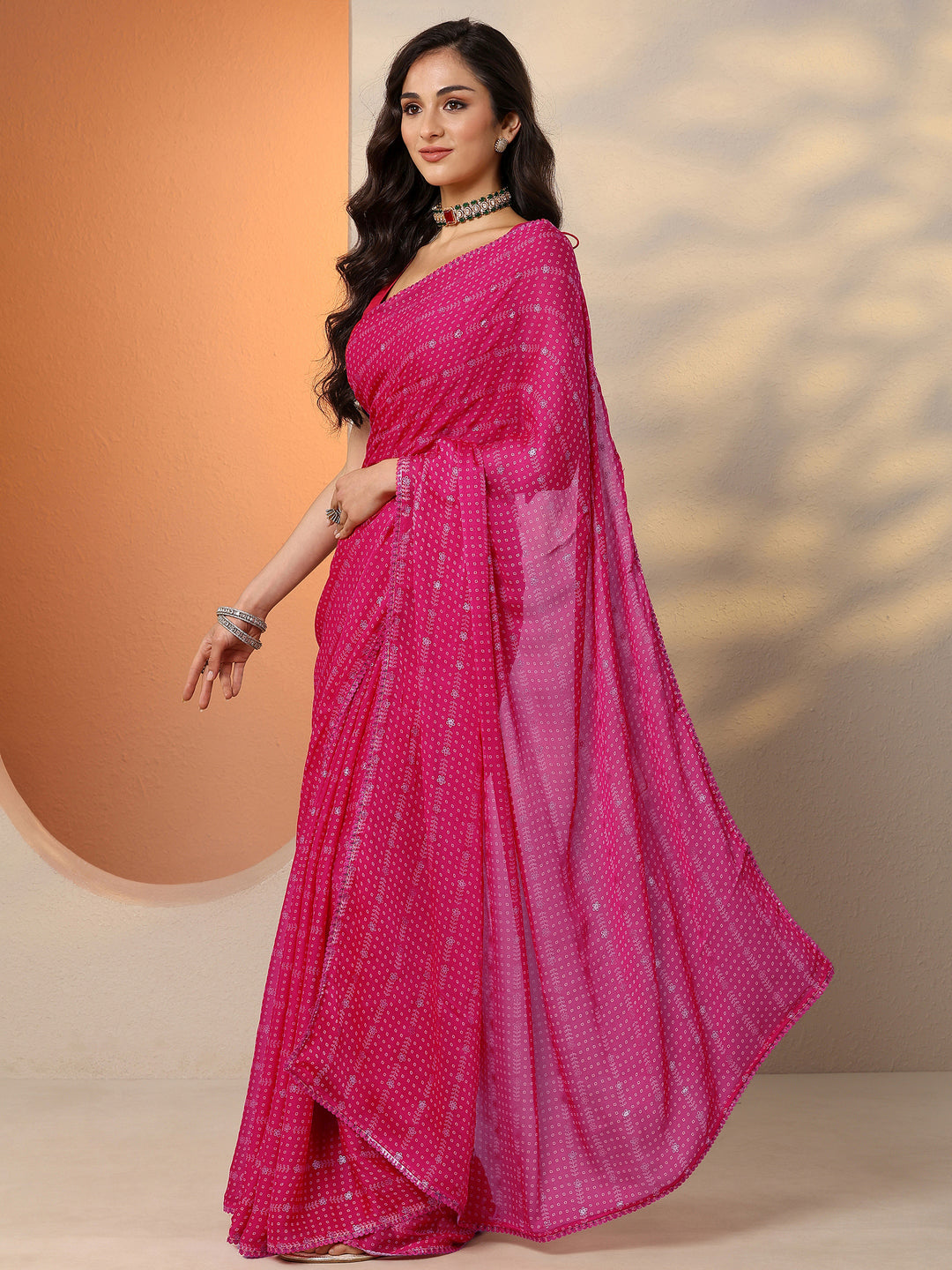 Pink Bandhani Printed Georgette Saree With Unstitched Blouse Piece