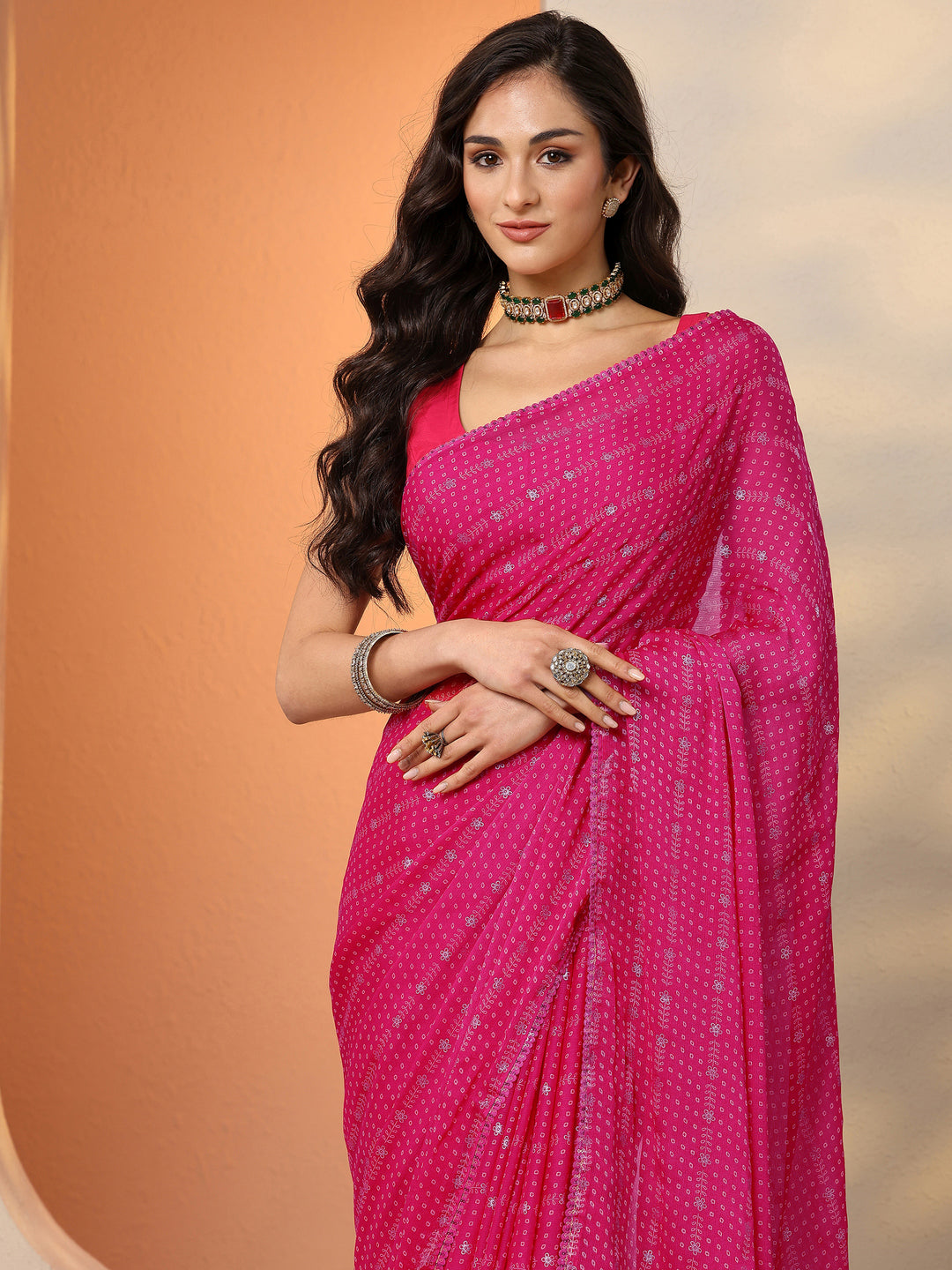 Pink Bandhani Printed Georgette Saree With Unstitched Blouse Piece
