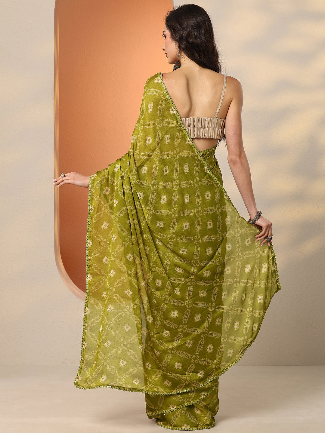 Green Printed Georgette Saree With Unstitched Blouse Piece