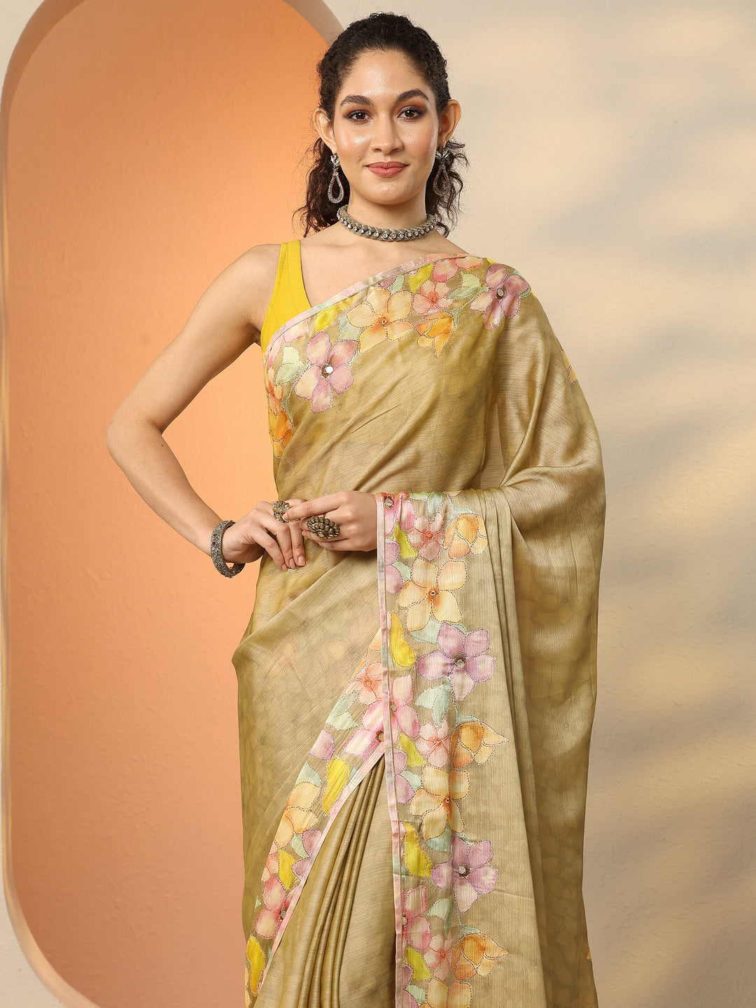 Green Printed Silk Blend Saree With Unstitched Blouse Piece