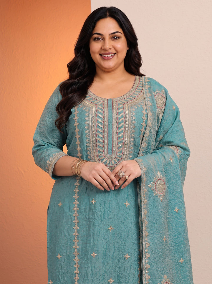 Plus Size Blue Embroidered Organza Straight Suit Set With Dupatta