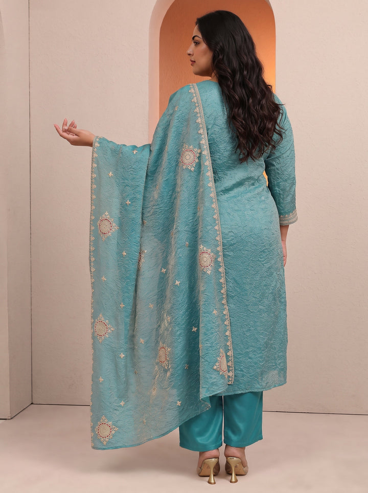 Plus Size Blue Embroidered Organza Straight Suit Set With Dupatta